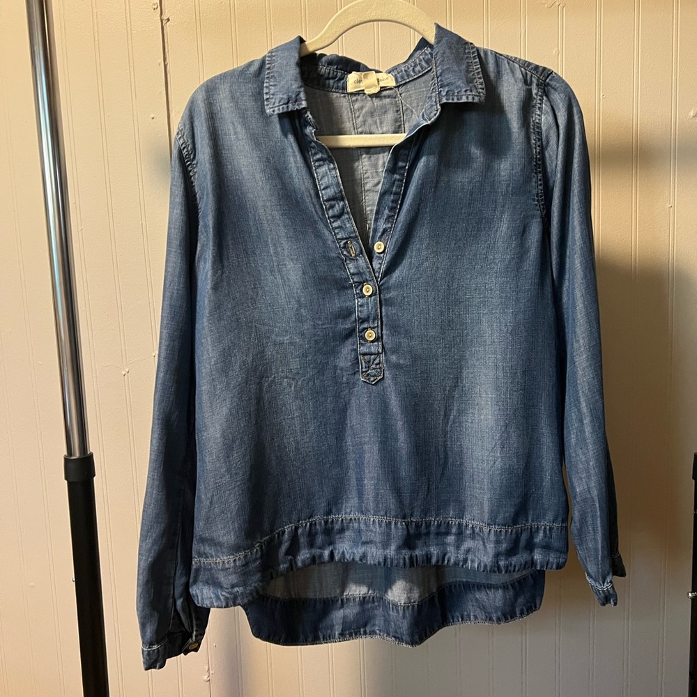 Anthropologie cloth & stone - Soft Denim Pull Over Long Sleeve - Size Small